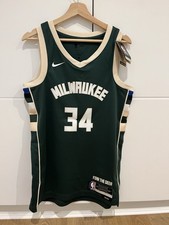 Brand New Nike NBA GIANNIS