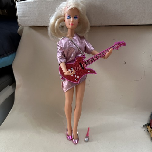 Vintage jem and - and, holograms