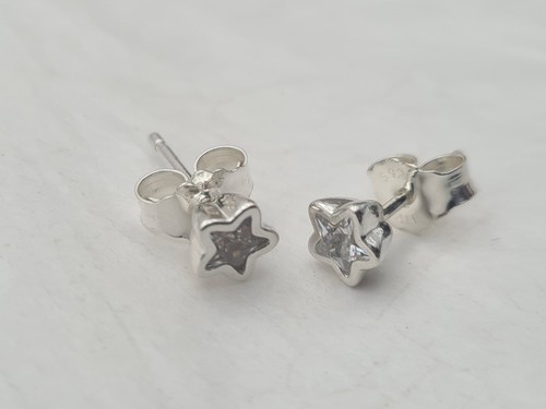 Genuine pandora 290597cz star - genuine,