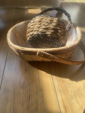 Two Beautiful Vintage Wicker Baskets. Stunning