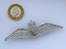 RNZAF Royal New Zealand Air Force Pilots Wings Metal Badge Queen's Crown