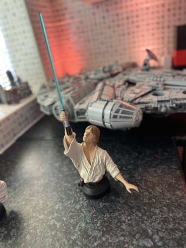 Gentle giant star wars luke - giant,