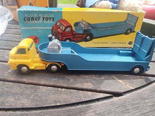 Corgi 1100 bedford - 1100,
