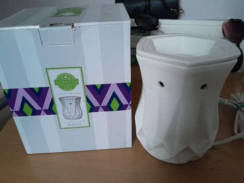 Scentsy alabaster full - scentsy,