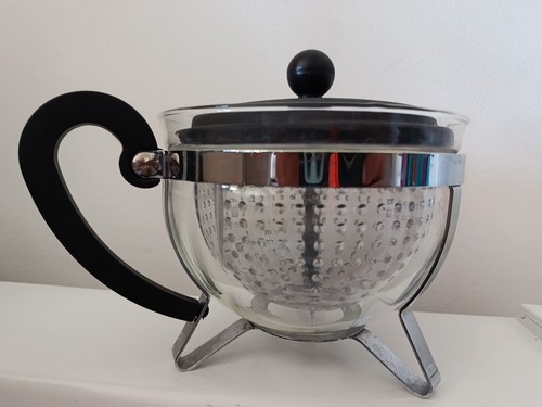 Bodum glass teapot - with, new