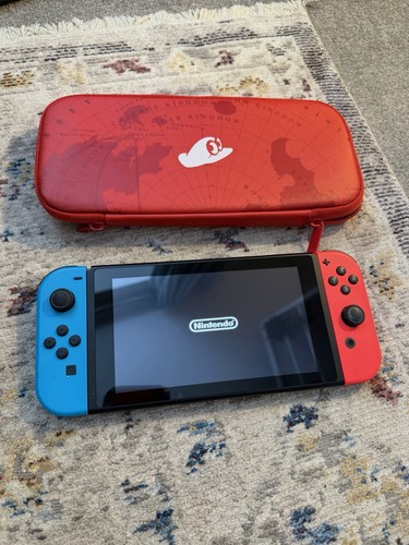 Nintendo switch 32gb console - nintendo,