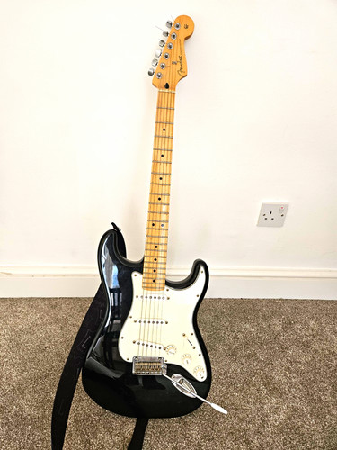 Fender stratocaster black - stratocaster,