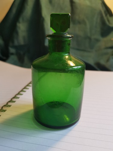 Green glass apothecary chemist - green, apothecary/chemist
