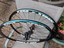 One wheelset mint 12mm - 26",