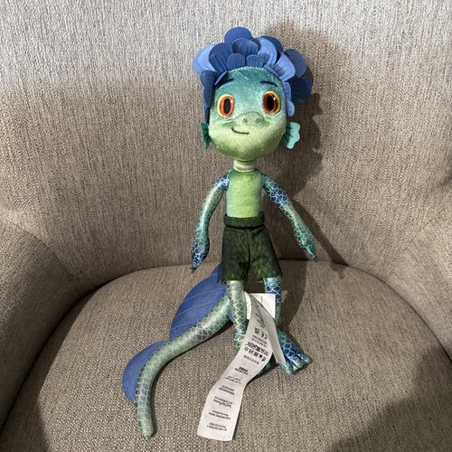 Disney store pixar - pixar's, luca