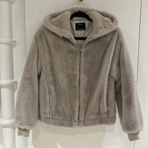Soft luxurious faux fur - luxurious,