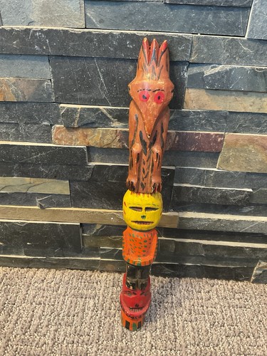 Vintage carved wooden totem - carved,