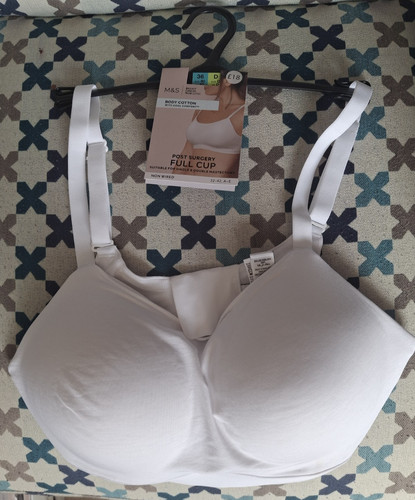 White 36d post - white,