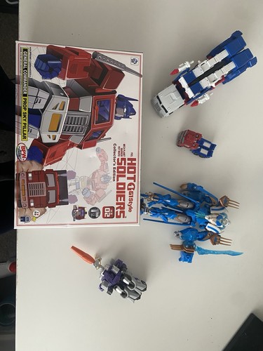Transformers toys bundle - transformers,