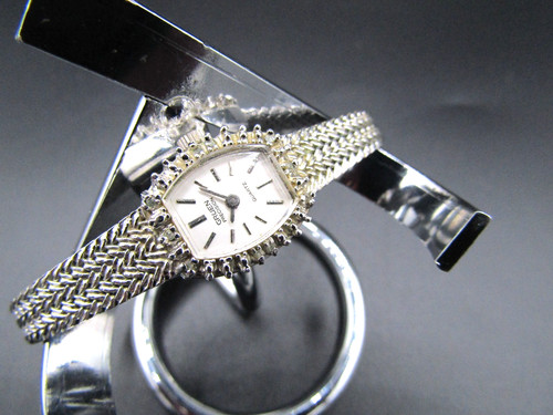Vintage beautiful gruen - vintage,