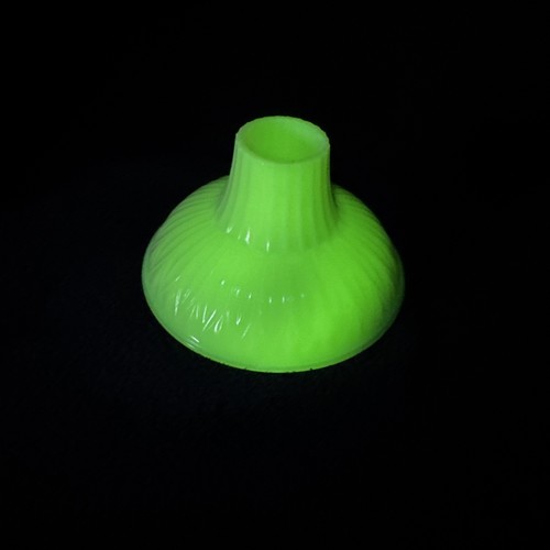 Vintage custard vaseline - vintage,