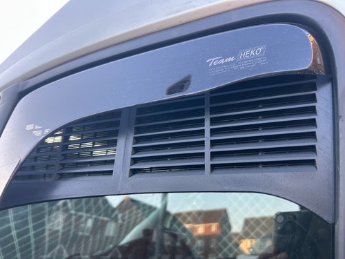 Front window air vent - window, fiat