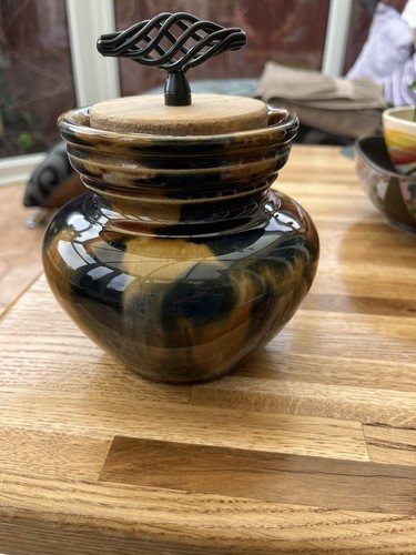 Tobacco transportation jar - tobacco,