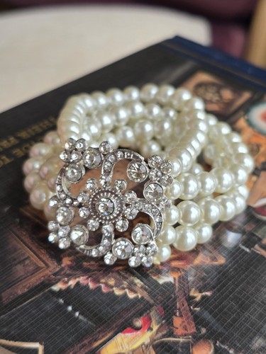 Stunning faux pearl and - pearl,