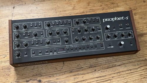 Prophet rev desktop synth - prophet, 4