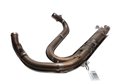 Exhaust manifold dual pipe