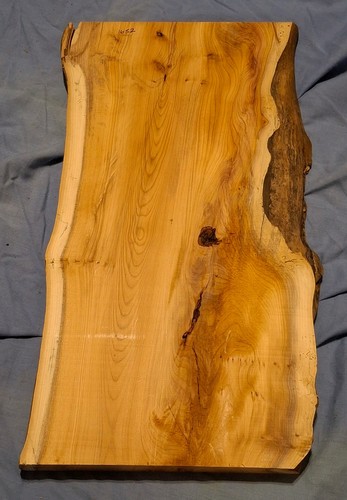 Rustic yew waney edge 25mm - rustic,