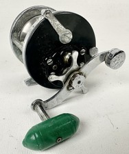 Rare Vintage PENN Surfmaster