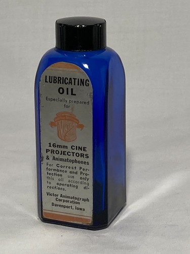 C1930s lubricating oil - lubricating,