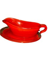 Vintage retro 1960s red spray