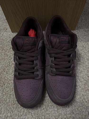 Brand new nike dunk - brand,