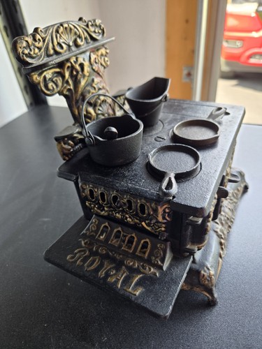 Vintage detailed royal brand - vintage,