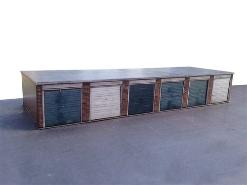 Gauge lock garages laser - up,