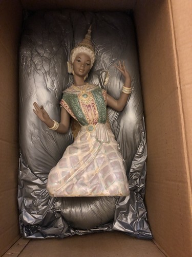 Lladro 069 thailandesa - lladro, 2.069