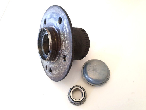 Mercedes r129 front wheel - mercedes,