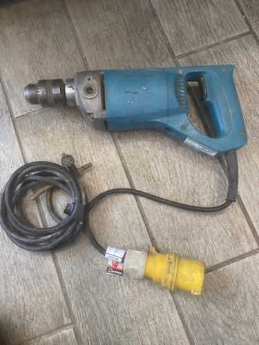 Makita core drill 110v - 65, lr