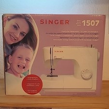 Singer 1507 Sewing Machine
