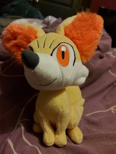 Tomy pokemon y - x, fennekin
