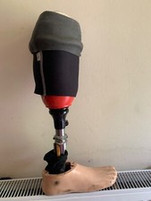 prosthetic leg below knee