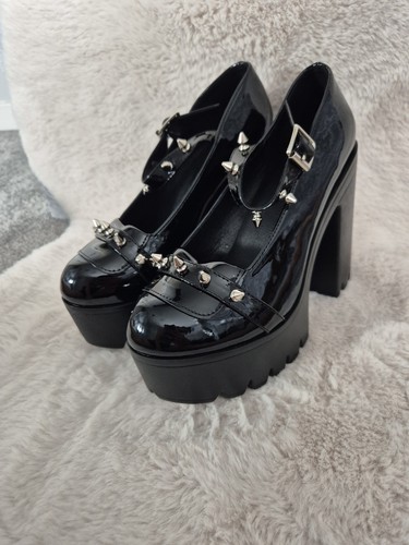 Chunky goth patent - goth,
