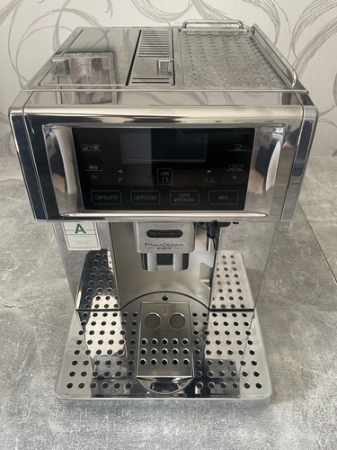 Coffee machine delonghi - coffee,