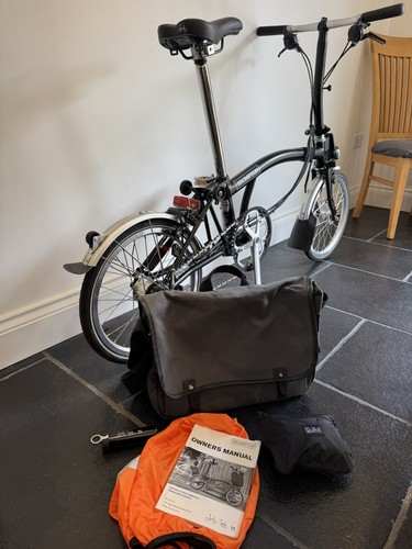 Brompton folding bike - brompton,