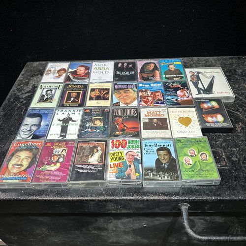 Joblot of vintage - 26,