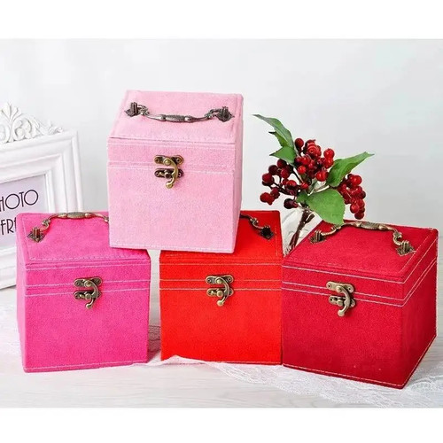 Velvet jewellery box - velvet, with