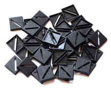 Black Plastic Slotta, Slotted