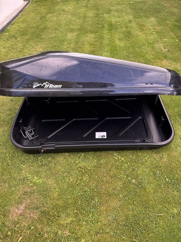 Vehicle roof cargo - vehicle,