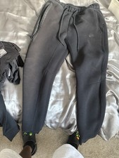 Nike Men's Tech Fleece