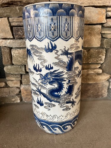 Vintage chinese dragon - vintage,