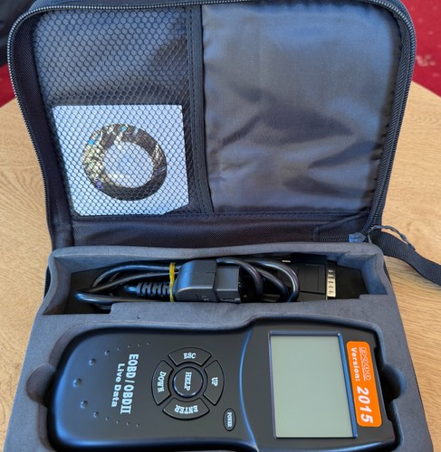 Genscan d900 version 2015 obd2 - version,