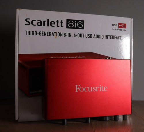 Focusrite scarlett 8i6 - focusrite, 3rd