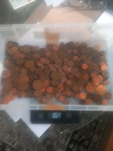 8kg unchecked coins - unchecked,